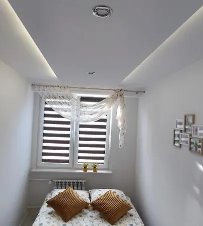 Eska Apartment *